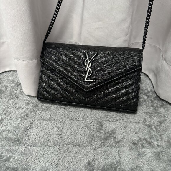 Yves Saint Laurent   Black shoulder bag - Picture 7 of 8